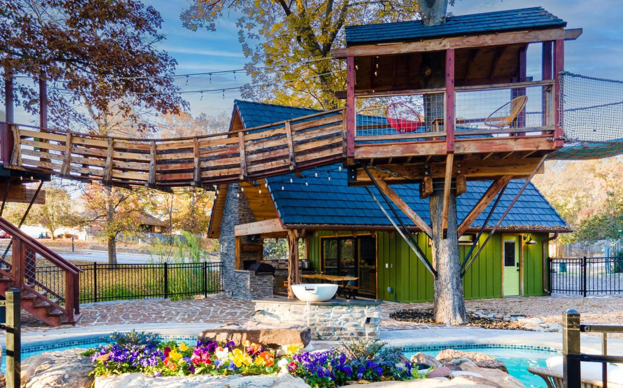 The Tree House In Bentonville Exteriér fotografie